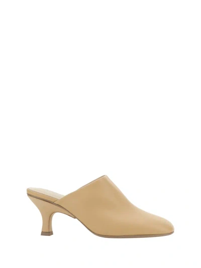 Tod's Sandals Shoes In Neutral