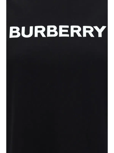 Burberry T-shirt In Black