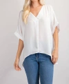 GLAM V-NECK HIGH-LOW TOP IN WHITE