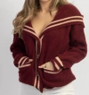 LISTICLE UPSTATE CONTRAST CARDIGAN SWEATER IN WINE