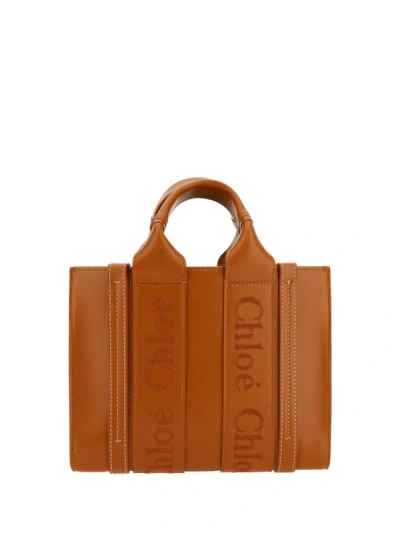 Chloé Small Woody Caramel Shopping Bag In Multicolor