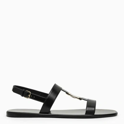 FERRAGAMO FERRAGAMO BLACK CAPRI SANDALS