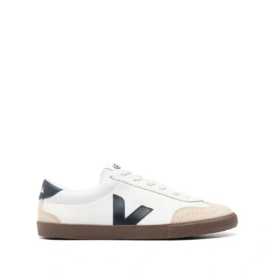 Veja Trainers In White