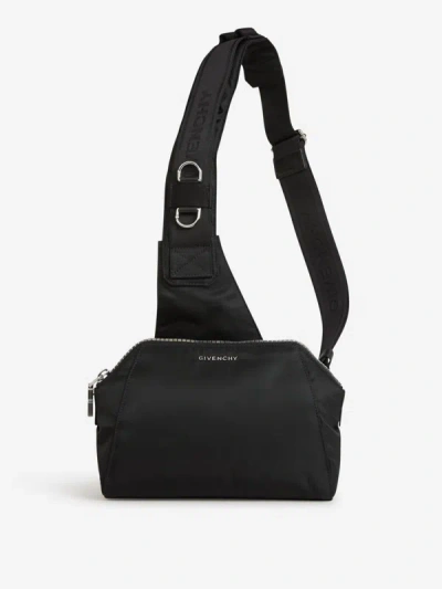 GIVENCHY GIVENCHY ANTIGONA TECHNICAL BELTPACK