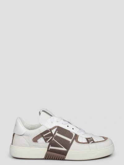 Valentino Garavani Vl7n Leather Sneakers In White