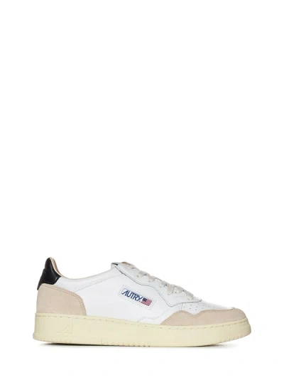 Autry Medalist Low Leather And Suede Sneakers In Bianco