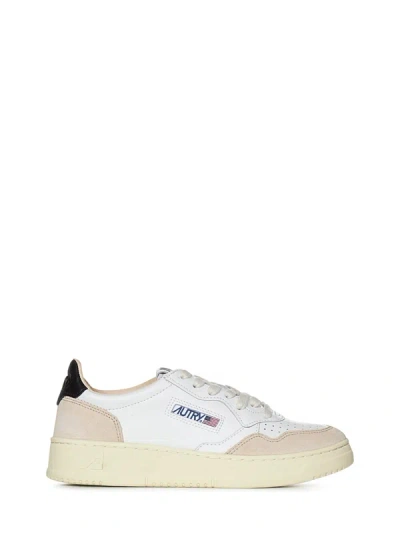 Autry Trainers Medalist Low  In Bianco