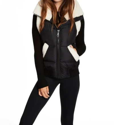 Sam Billie Sherpa Trim Puffer Vest In Matte Black