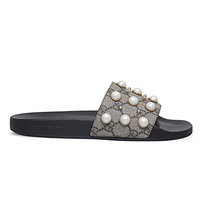 Gucci Pursuit Pearl-embellished Rubber Slider Sandals In Nero
