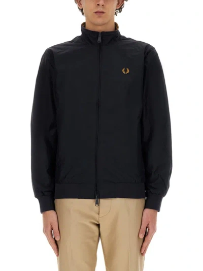 Fred Perry Logo-embroidered Lightweight Jacket In Black 102