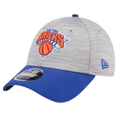 New Era Men's Heather Gray/blue New York Knicks Active Digi-tech Two-tone 9forty Adjustable Hat