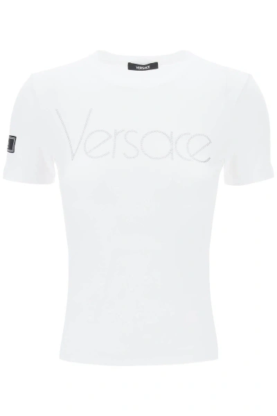Versace T Shirt Con Logo In Strass In White