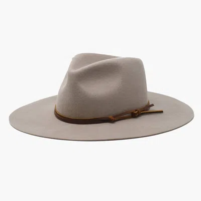 Wyeth Logan Hat In Tan In Beige