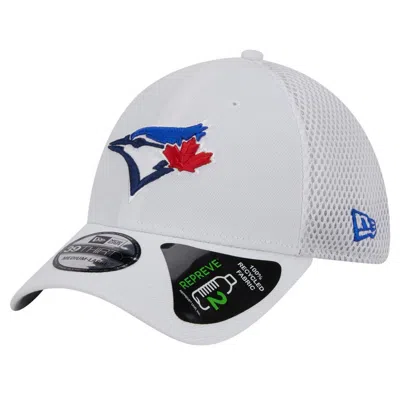 New Era Men's White Toronto Blue Jaysâ Neo 39thirty Flex Hat