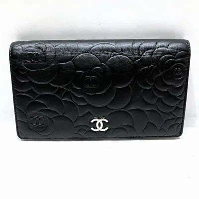 Pre-owned Chanel Camellia Black Leather Wallet  ()