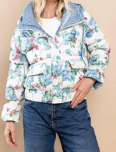 Tcec White/blue Floral Puffer In Multi