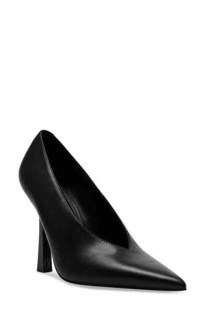Steve Madden Sedona Pointed Toe Pump In Black Leather