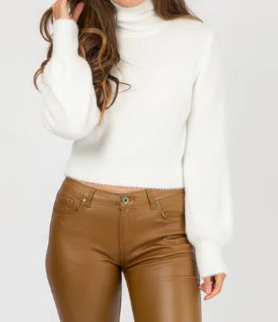 Olivaceous Fuzzy Semicrop Sweater In Ivory In Multi