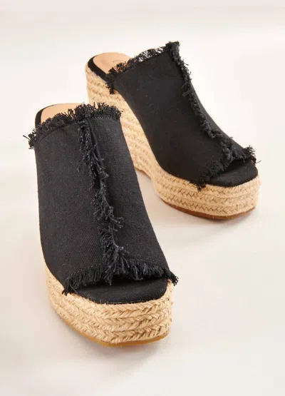 Giftcraft Canvas Wedge In Black