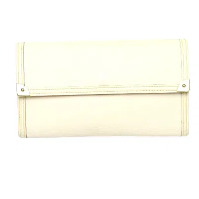 Pre-owned Louis Vuitton Suhari Leather Wallet () In White