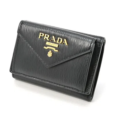 Prada Saffiano Leather Wallet () In Black