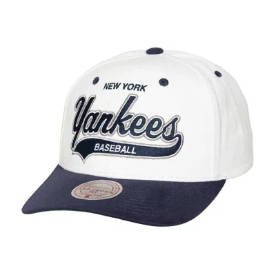 Mitchell & Ness Mitchell Ness Men's White New York Yankees Cooperstown Collection Tail Sweep Pro Snapback Hat