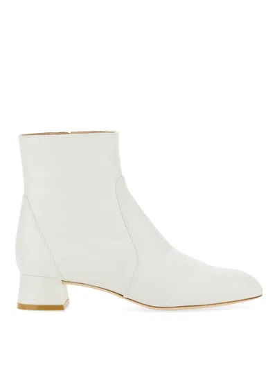 Stuart Weitzman Boot Vivienne In White