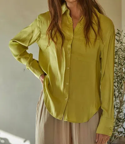 By Together Sleek & Chic Top In Lime In Yellow