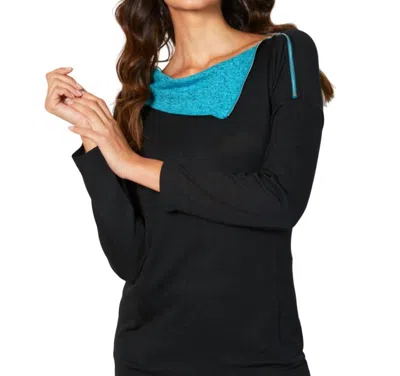 French Kyss Zip Neck Top In Black/turquoise In Multi