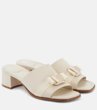 Ferragamo Woman New Vara Plate Mule In Mascarpone