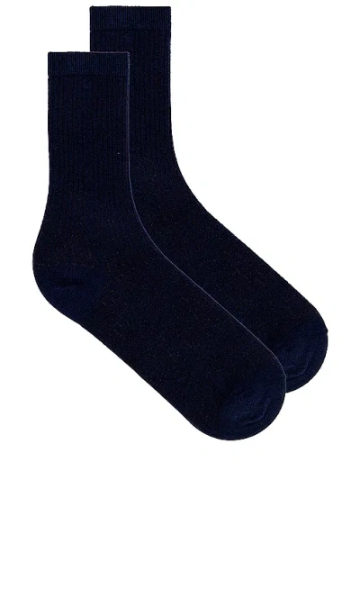Stems Eco-conscious Cashmere Crew Socks In 藏青色