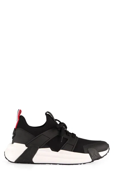 Moncler Men's Lunarove Runner Low-top Sneakers In Black