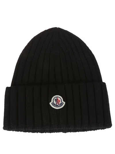Moncler Tricot Beanie In Nero