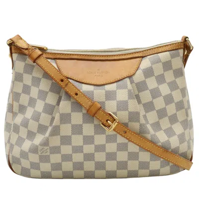 Pre-owned Louis Vuitton Siracusa Canvas Shoulder Bag () In White
