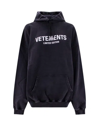 Vetements Sweatshirt In Black