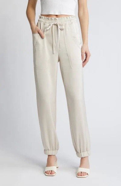 Vero Moda Dana Drawstring Trousers In Pumice Stone