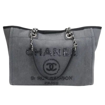 Pre-owned Chanel Deauville Grey Canvas Tote Bag ()