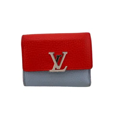 Pre-owned Louis Vuitton Capucines Grey Leather Wallet  ()