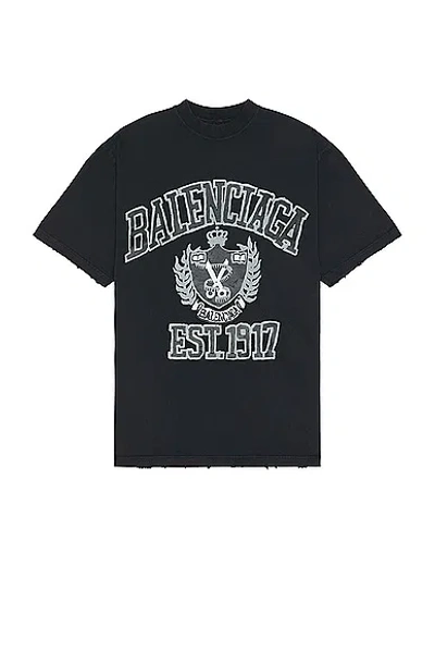 Balenciaga Medium Fit T-shirt In Washed Black & Black