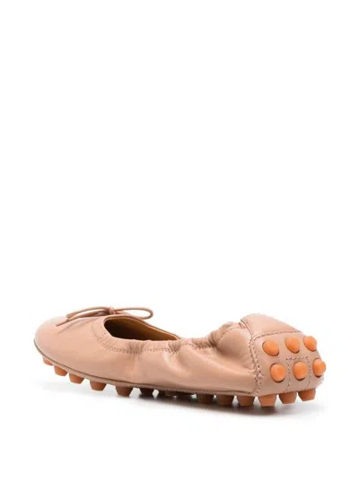 Tod's Beige Gommino Ballerina Shoes In Leather Woman In Pink