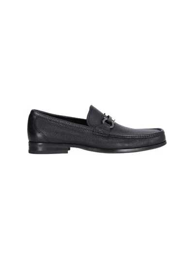 Ferragamo Flat Shoes In Black