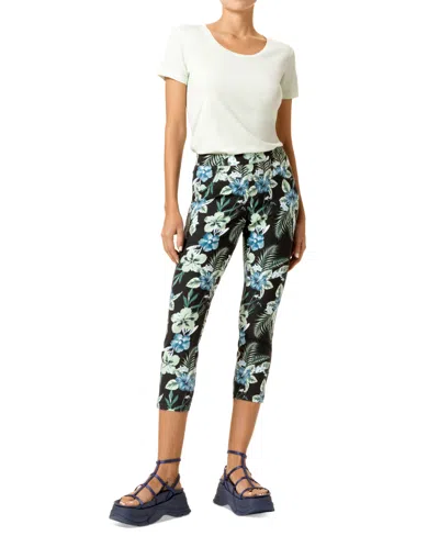 Hue Tropical Print Capri Jegging In Patterned Black