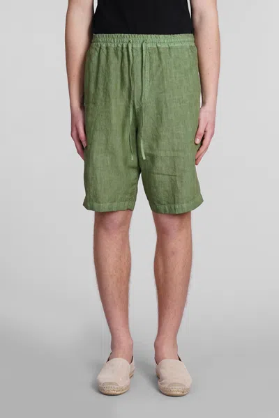 120% Lino Shorts In Green Linen In Medium Green Soft Fade