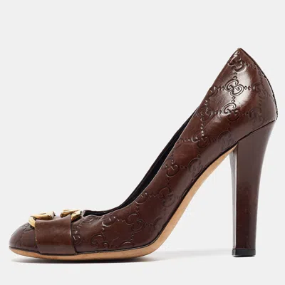 Pre-owned Gucci Brown Leather Interlocking Buckle Pumps Size 40