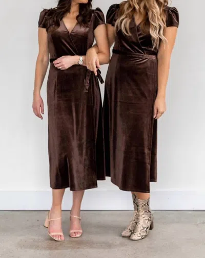 Saltwater Luxe Velvet Midi Dress In Fossil In Black