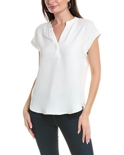 Vince Camuto V-neck Top In White