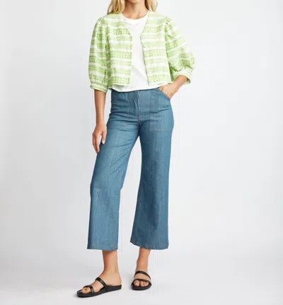 Self Contrast Marge Crop Blouse In Lime In Green