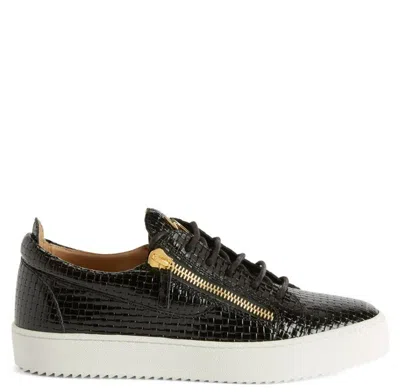 Giuseppe Zanotti Sneakers In Black