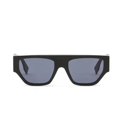 Fendi Fe40108u 5401v Injected Sunglasses In Blue
