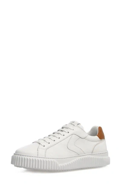 Voile Blanche Women's Lipardi Low Top Trainers In White/tobacco